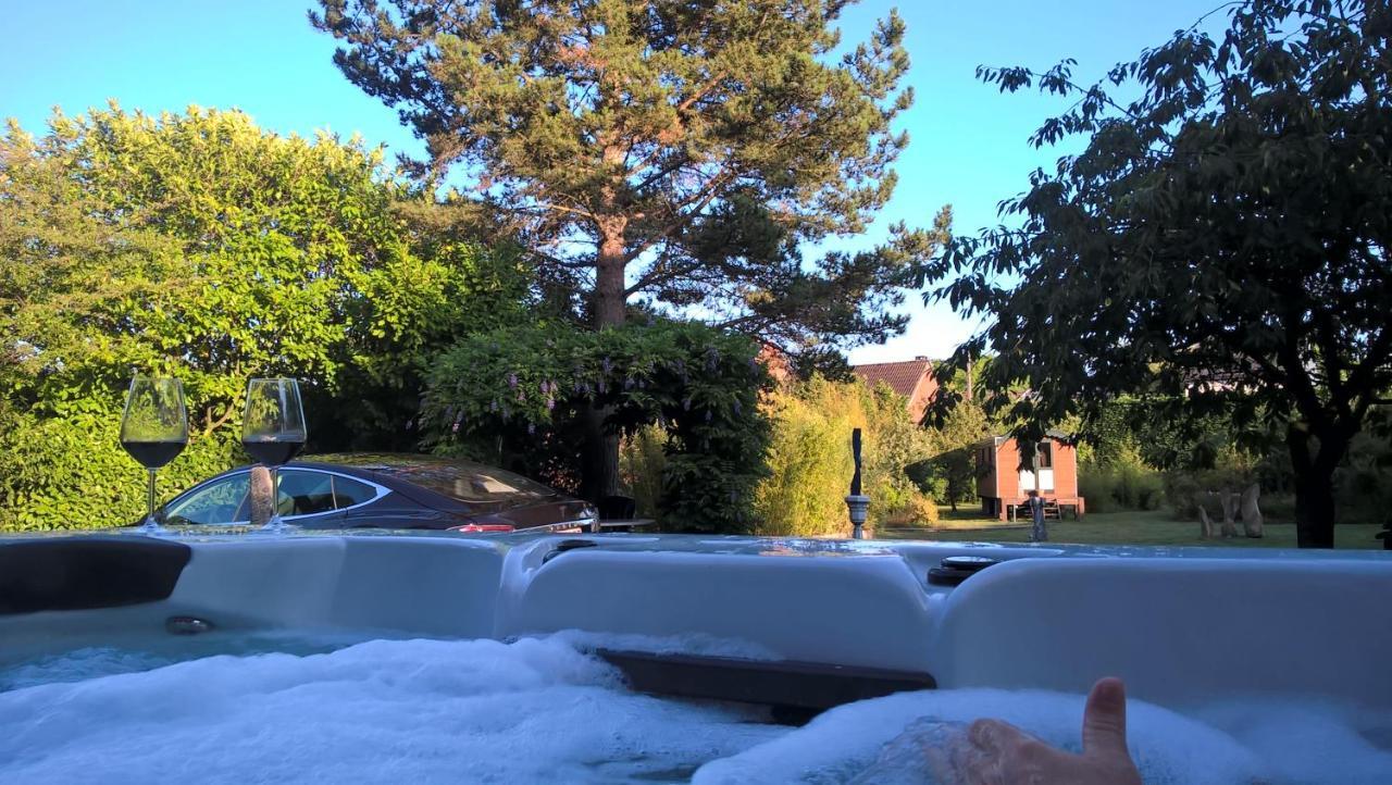 Le Fond De La Biche Bed and Breakfast Goutroux Exterior foto